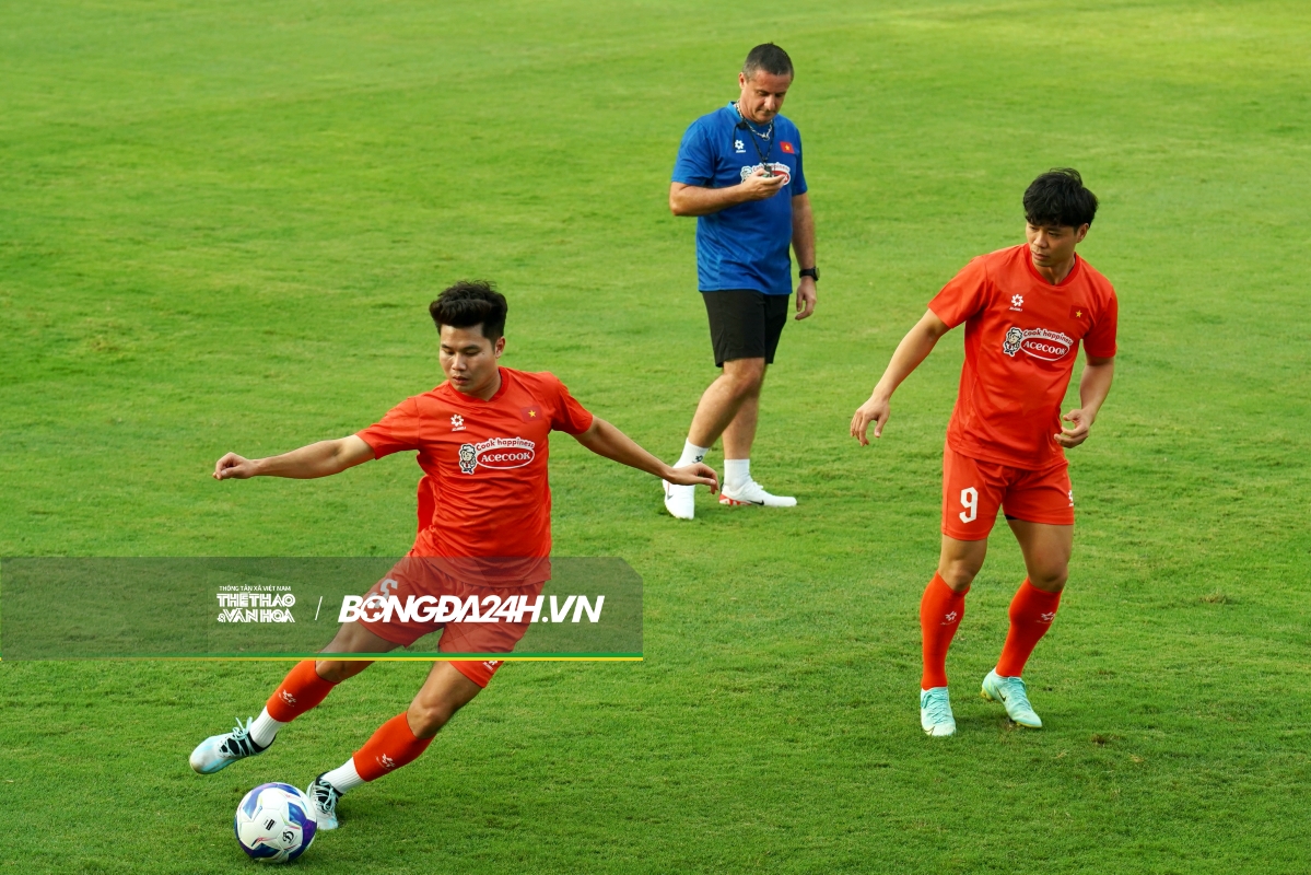 Công Phượng, Đình Triệu tiếp tục vắng mặt 1