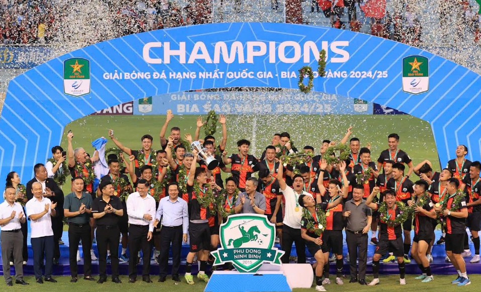 Sự Chia Tay Đáng Tiếc