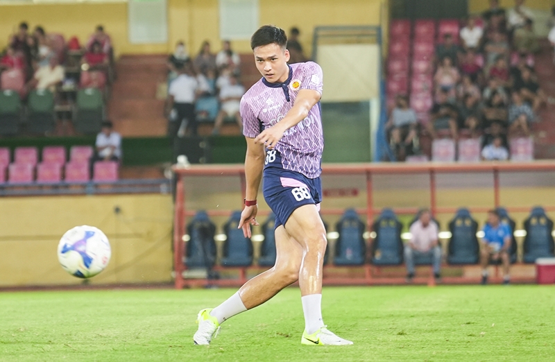 Khát Vọng Vàng Đến Từ Bùi Hoàng Việt Anh