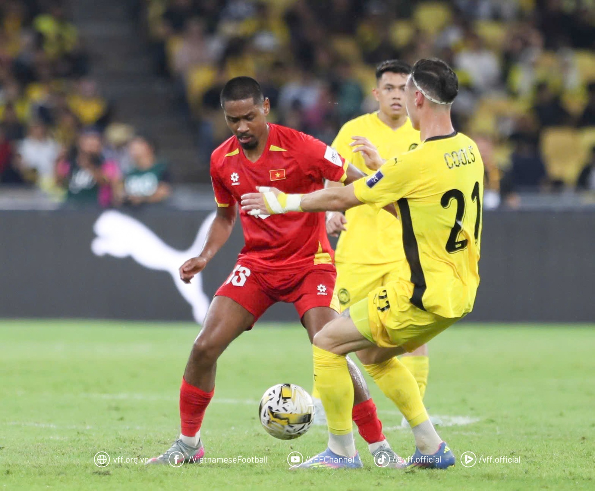 Trận Thua Đau Đớn Và Những Suy Nghĩ Đằng Sau